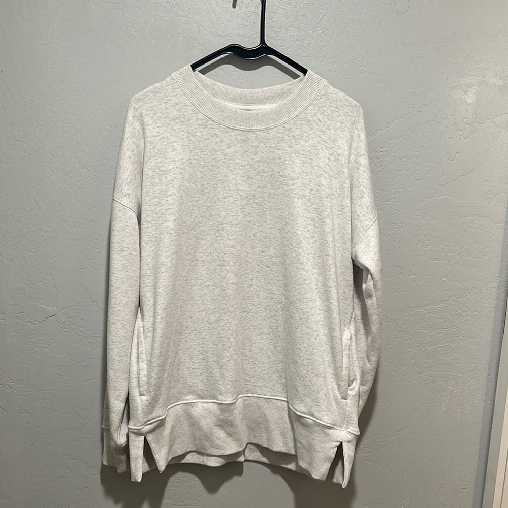 Kirkland Signature Women's Cream Sweater